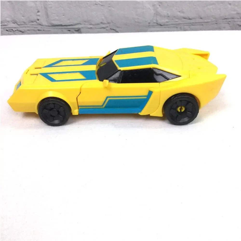 Hasbro bumblebee transformers